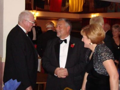 Phil Wratten, Trev & Carole English